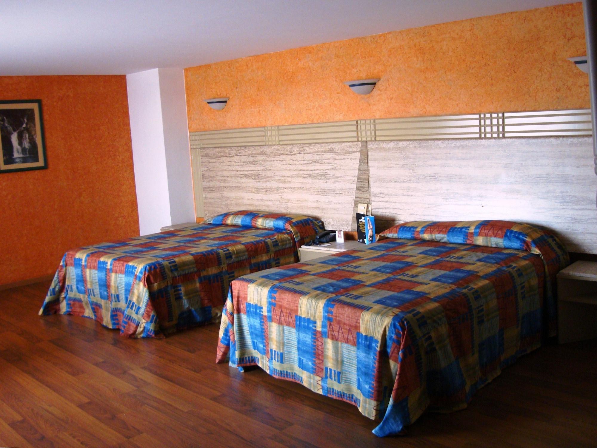 Hotel Cervantes Гвадалахара Экстерьер фото